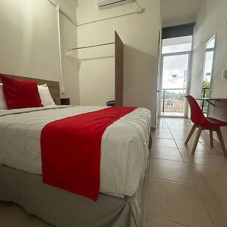 Hotel Plaza Centenario Juan Aldama Екстер'єр фото